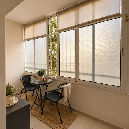 Sol In Bllok, Appartement Tirana